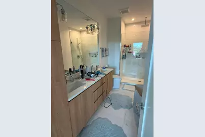 2105 W Caton Street #302, Chicago, IL 60647 - Photo 14