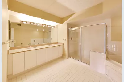 201 N Vail Avenue #307, Arlington Heights, IL 60004 - Photo 12