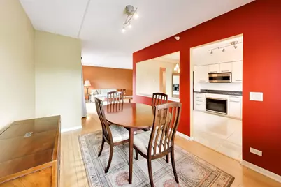 201 N Vail Avenue #307, Arlington Heights, IL 60004 - Photo 6