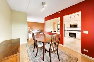 201 N Vail Ave, Arlington Heights, IL 60004 - Photo 6