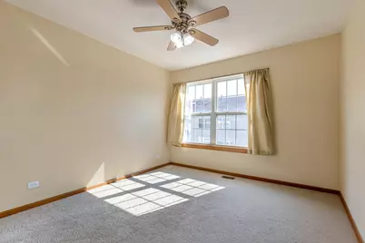 1283 Georgetown Way, Vernon Hills, IL 60061 - Photo 38
