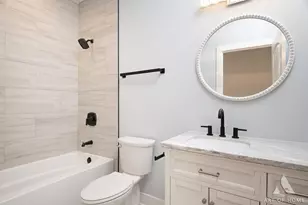 8416 Mansfield Ave, Burbank, IL 60459 - Photo 20