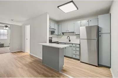3170 W Monroe Street #212, Waukegan, IL 60085 - Photo 6