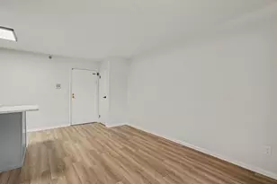 3170 W Monroe St, Waukegan, IL 60085 - Photo 4