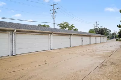 3170 W Monroe Street #212, Waukegan, IL 60085 - Photo 18