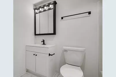 3170 W Monroe Street #212, Waukegan, IL 60085 - Photo 14