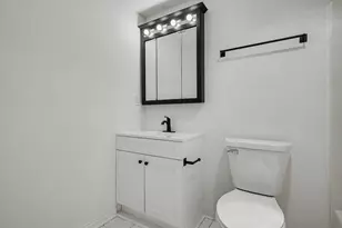 3170 W Monroe St, Waukegan, IL 60085 - Photo 14