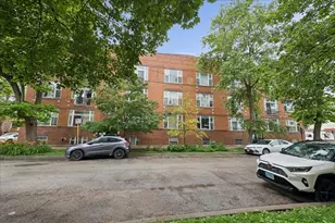 3845 W Altgeld St, Chicago, IL 60647 - Photo 2