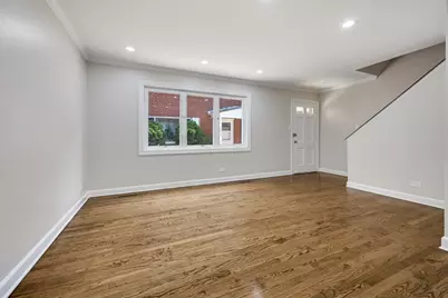 1715 W Thome Avenue, Chicago, IL 60660 - Photo 2