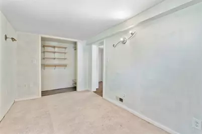 3323 N Hamlin Avenue, Chicago, IL 60618 - Photo 30