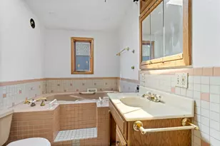 3323 N Hamlin Ave, Chicago, IL 60618 - Photo 20