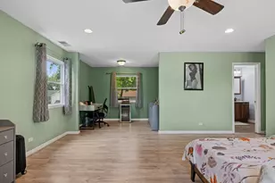 1144 E Anderson Dr, Palatine, IL 60074 - Photo 18