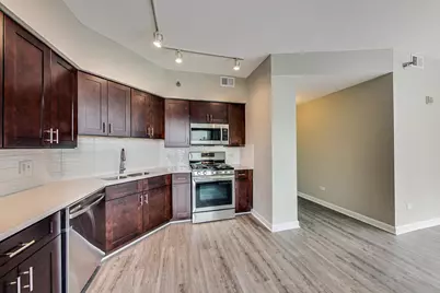 720 W Randolph Street #1003, Chicago, IL 60661 - Photo 6