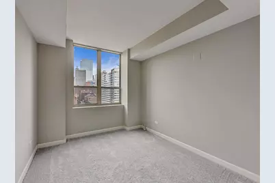 720 W Randolph Street #1003, Chicago, IL 60661 - Photo 18
