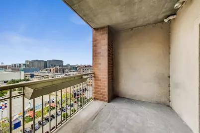 720 W Randolph Street #1003, Chicago, IL 60661 - Photo 8