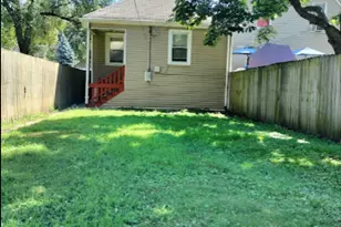 11142 S Eggleston Ave, Chicago, IL 60628 - Photo 2