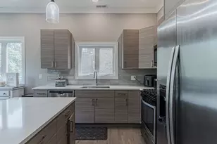 5210 S King Dr, Chicago, IL 60615 - Photo 18