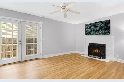 300 Oakbrook Court, Bartlett, IL 60103 - Photo 10