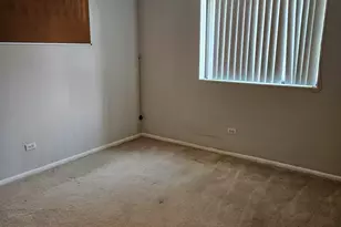 9817 Treetop Dr, Orland Park, IL 60462 - Photo 12