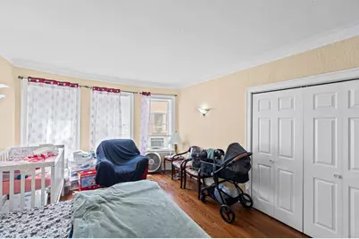 2751 W Arthur Avenue #2, Chicago, IL 60645 - Photo 10