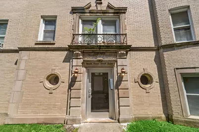 2751 W Arthur Avenue #2, Chicago, IL 60645 - Photo 2