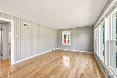 125 W Adams Street, Villa Park, IL 60181 - Photo 6