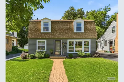 125 W Adams Street, Villa Park, IL 60181 - Photo 1