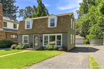 125 W Adams Street, Villa Park, IL 60181 - Photo 2