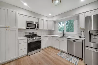 961 N Midlothian Road, Mundelein, IL 60060 - Photo 10