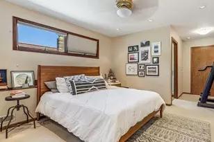 2837 N Southport Ave, Chicago, IL 60657 - Photo 12