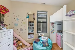 2837 N Southport Ave, Chicago, IL 60657 - Photo 8