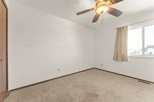 914 Kara Dr, Champaign, IL 61822 - Photo 20