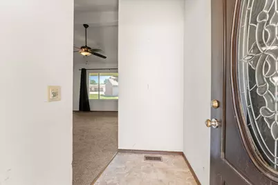 914 Kara Drive #914, Champaign, IL 61822 - Photo 4