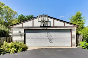 1108 S Washington Ave, Park Ridge, IL 60068 - Photo 48