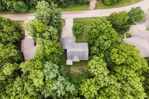 862 Briggs Ave, Dixon, IL 61021 - Photo 4