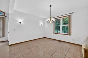 862 Briggs Ave, Dixon, IL 61021 - Photo 12