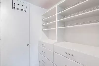 1440 N Lake Shore Drive #9E, Chicago, IL 60610 - Photo 14