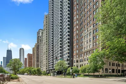 1440 N Lake Shore Drive #9E, Chicago, IL 60610 - Photo 1
