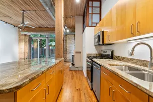 2333 W St Paul Ave, Chicago, IL 60647 - Photo 6