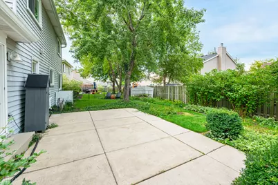 751 Alexandra Boulevard, Crystal Lake, IL 60014 - Photo 28