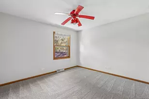 3060 Mini Dr, Wadsworth, IL 60083 - Photo 16