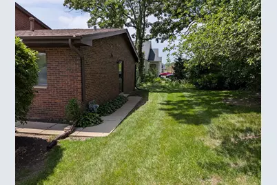 1231 Geneva Lane, Lake Zurich, IL 60047 - Photo 4