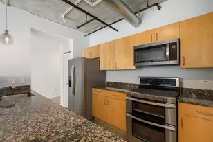 700 W Van Buren St, Chicago, IL 60607 - Photo 4