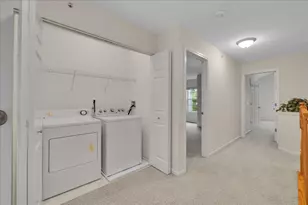 2034 Ivy Ridge Dr, Hoffman Estates, IL 60192 - Photo 18