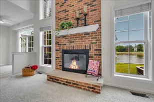2034 Ivy Ridge Dr, Hoffman Estates, IL 60192 - Photo 6
