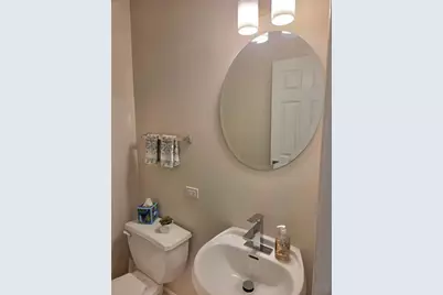 2034 Ivy Ridge Drive, Hoffman Estates, IL 60192 - Photo 12