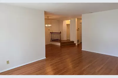 251 Coventry Circle #251, Vernon Hills, IL 60061 - Photo 32