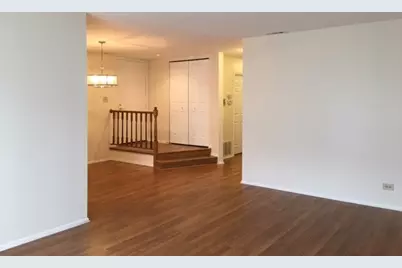 251 Coventry Circle #251, Vernon Hills, IL 60061 - Photo 6