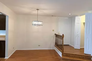 251 Coventry Cir, Vernon Hills, IL 60061 - Photo 30