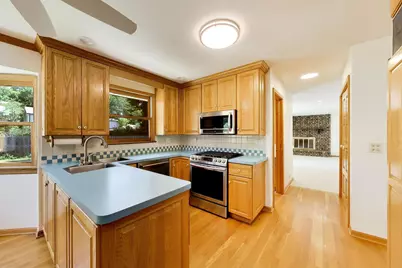 1317 S Yale Avenue, Arlington Heights, IL 60005 - Photo 8